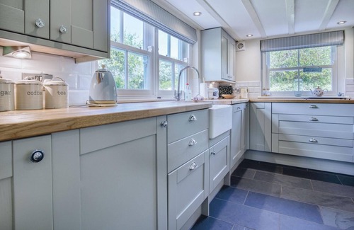 Llangennith Cottage | Dollars Cottage - 4 Bedroom Cottage - Llangennith