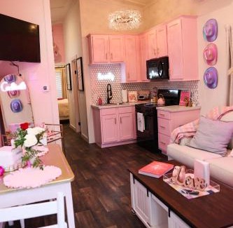 Dover House | Dolly's Place 6260
