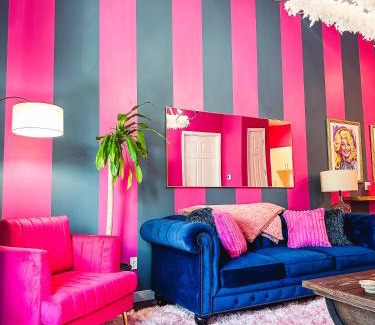 North Nashville House | Dolly's Yacht Club - Cozy Retreat Near Broadway