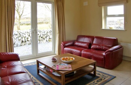 Caherconnell Cottage | DOLMEN COTTAGE, pet friendly in Kilfenora, County Clare