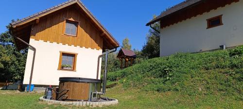 Haligovce Ski Chalet | Dolná chata u Bratríkov