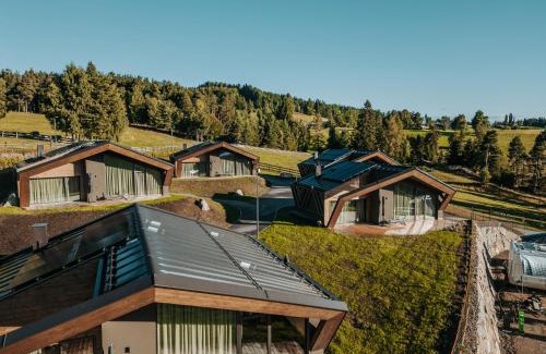 Nova Ponente Ski Chalet | Dolomites View X Lodges - Camping