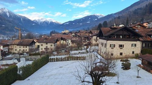 Bocenago Apartment | Dolomiti Rock