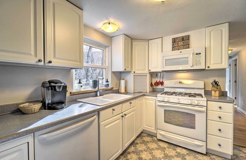 Cortez Cabin | Dolores Ranch Cabin w/Hot Tub & 1-Acre Yard!