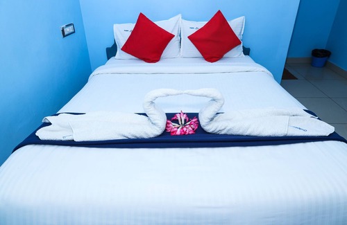 Kottakuppam Hotel | Dolphin Beach Guest House