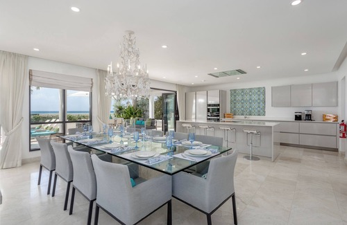 Prospect Villa | Dolphin Beach House, Fitts Village, St. James