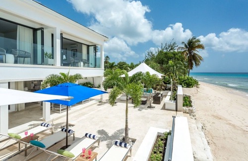 Fitts Village Villa | Dolphin Beach House - Stunning Beachfront Luxury 6-bedroom Villa in Barbados