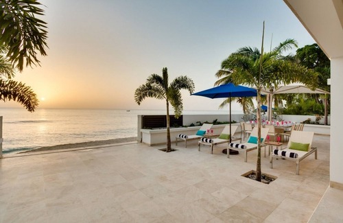Fitts Village Villa | Dolphin Beach House - Stunning Beachfront Luxury 6-bedroom Villa in Barbados