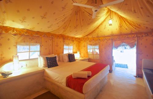 Etalai Resort | Dolphin Beach Resort