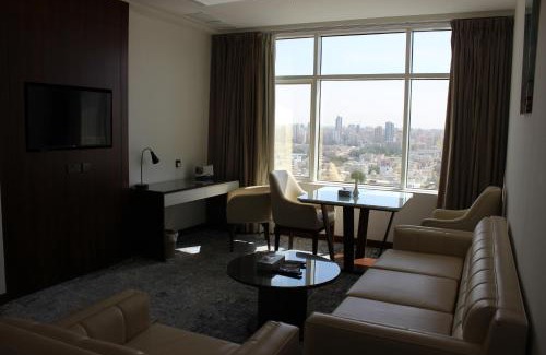 Salmiya Hotel | Dolphin Continental Hotel