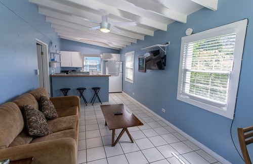 Cane Bay Cottage | Dolphin Cottage