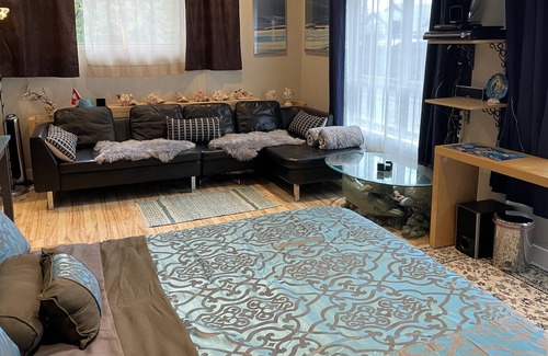 Maple Ridge Apartment | Dolphin Cove