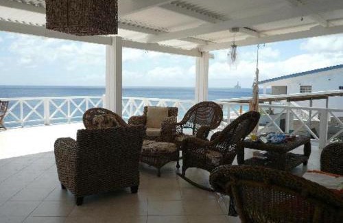 Lagun House | Dolphin Hearthouse