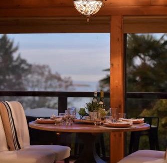 Regional District of Nanaimo House | Dolphin House