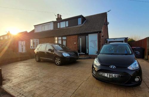 Knott End-on-Sea House | Dolphin House