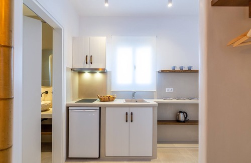 Kastraki Hotel | Dolphin Kastraki Studios