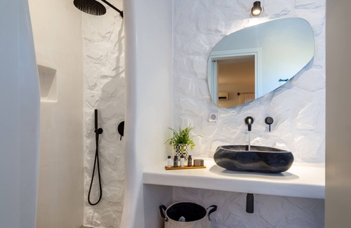 Kastraki Hotel | Dolphin Kastraki Studios