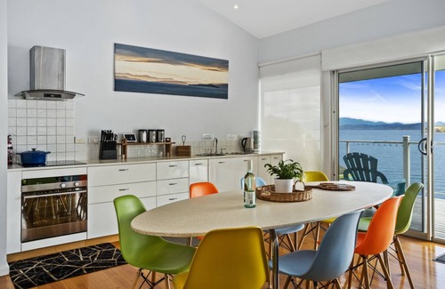 Primrose Sands House | Dolphin View Beach House