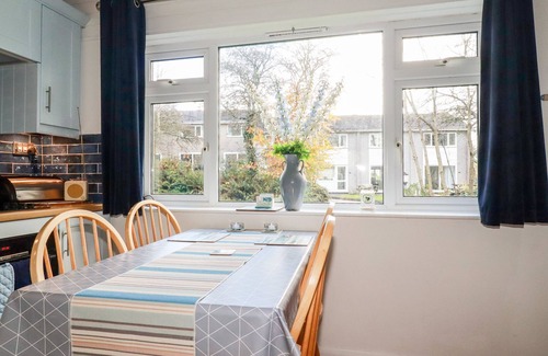 Saint Columb Major Cottage | DOLPHIN VILLA, family friendly, country holiday cottage in Newquay