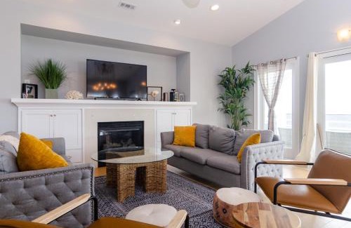North Carolina Coast House | Dolphin Watch by Bryant Real Estate