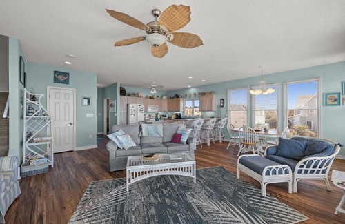 Harkers Island House | Dolphin Watch-Sound Front Home