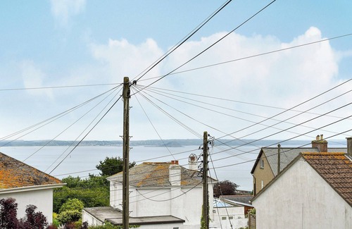 Newlyn Cottage | Dolphin Watch - UK12237