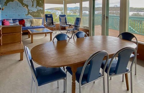 Lake Wangary House | Dolphinview is a 2 storey holiday home with magnificent water vDoliews