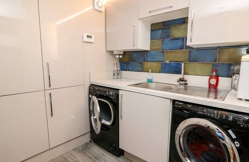 Dinas Cross Cottage | Dolwern
