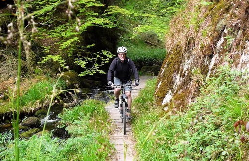 Huelgoat Cabin | Dom Blick Fluss 5 Personen