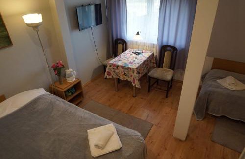 Radziejowice Bed & Breakfast | Dom Gościnny 8 km od Suntago, Deepspot