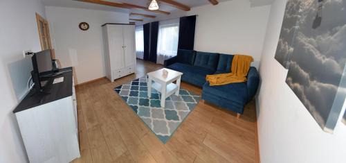 Komarno House | Dom Gościnny Grzęda