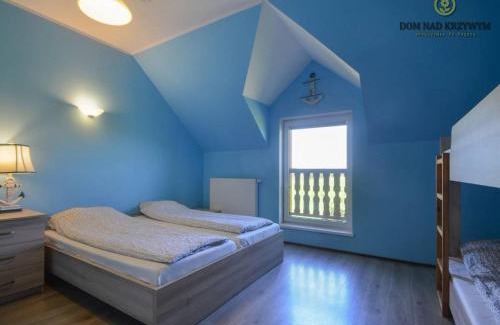 Szeligi House | Dom nad Krzywym - prywatna plaża, 2 boiska, sauna, plac zabaw
