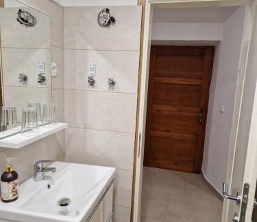 Nazarje Apartment | Dom Nazaret