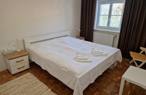 Nazarje Apartment | Dom Nazaret