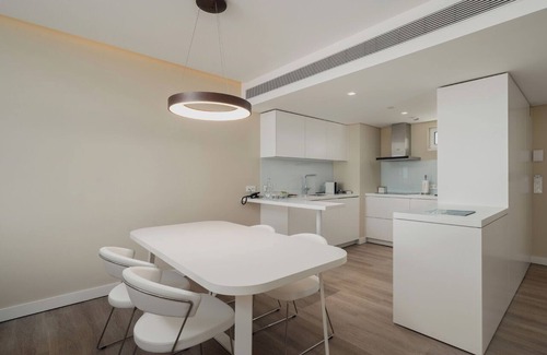 Cavacos Condo | Dom Pedro Residences - T2