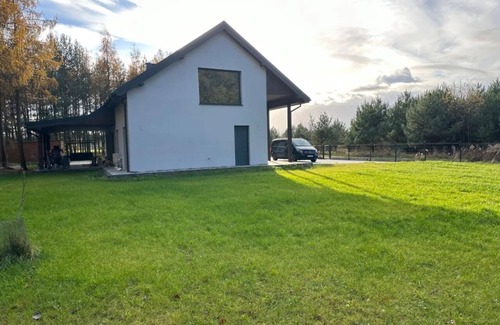 gmina Ostrow Lubelski House | Dom pośród lasu .