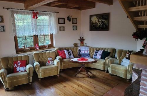 Walim House | Dom w Górach Sowich Niedźwiedzia Gawra, Michałkowa