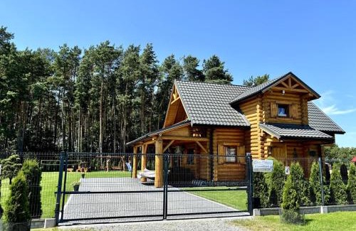 Karwienskie Bloto Drugie House | Dom Wakacyjny Złoto Północy na wyłączność, parking, plac zabaw, tarasy
