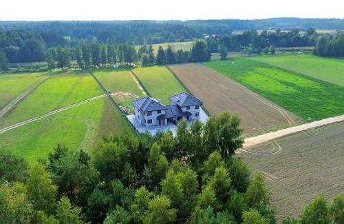 Szeligi Apartment | Dom wakacyjny Bliźniacza Natura nad rzeką, Makosieje