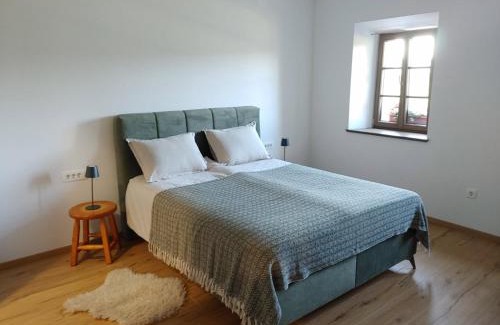 Predjama House | Domačija Blaževc