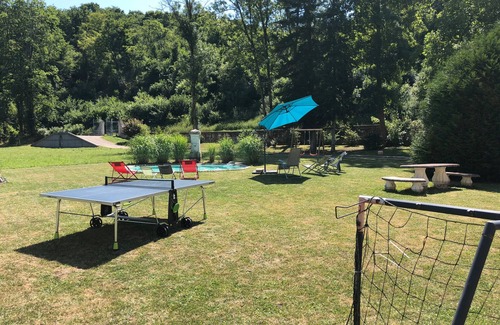 Rollainville Villa | Domaine de L'Etanche: private pool, private terrace and Wi-Fi