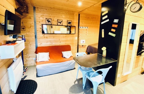 Saint-Laurent-dAndenay Apartment | Domaine du Moulin - Le Studio du Moulin