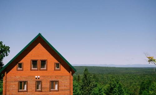Saint-Paul-de-Montminy Ski Chalet | Domaine Appalaches 20 Incredible view and spa