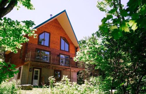 Saint-Paul-de-Montminy Ski Chalet | Domaine Appalaches 70 Incredible view and spa