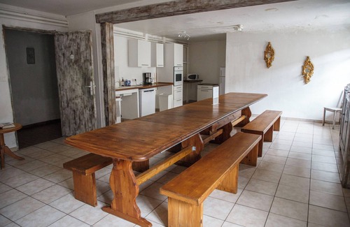 Laroque-de-Fa Bed & Breakfast | Domaine Castelnaut gîte et château