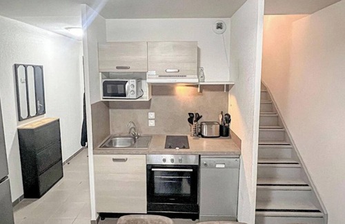 Saint-Christol House | Domaine de Bacchus-20 Min Montpellier-House with pool and Clim-4 sleeps