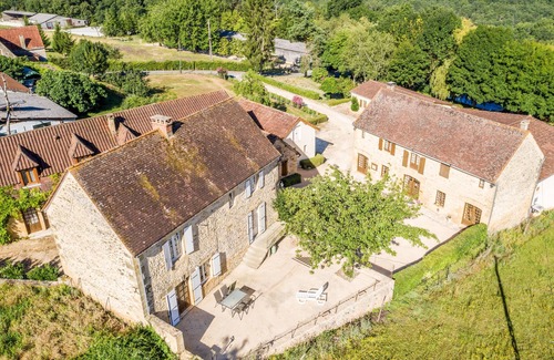 Marquay House | Domaine de Bardenat-Le Gîte du "Houx" in Marquay