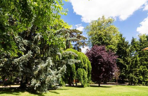 Chonas-l'Amballan Hotel | Domaine de Clairefontaine - Teritoria