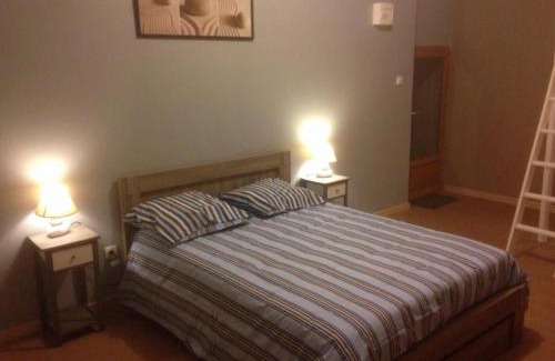 Anjou Bed & Breakfast | Domaine de Cozance chambres d'hôtes et gîte - piscine mini-ferme