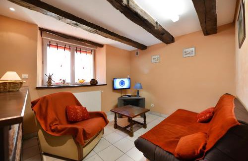 Villecomtal House | Domaine de Jouani gîte La Charrue